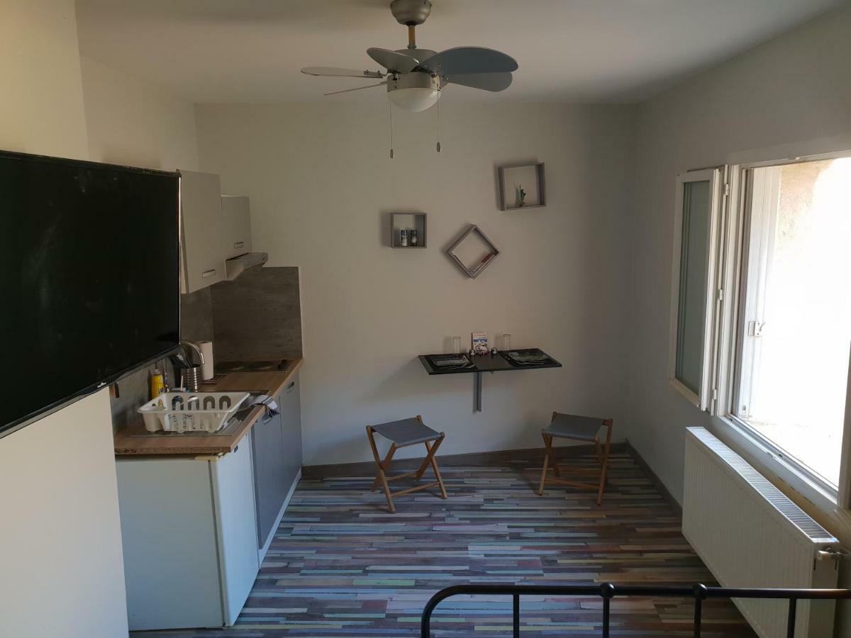 City House Appartements Entraigues-sur-la-Sorgue Exterior foto