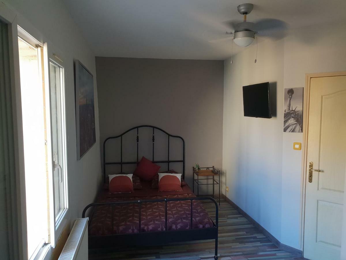 City House Appartements Entraigues-sur-la-Sorgue Exterior foto